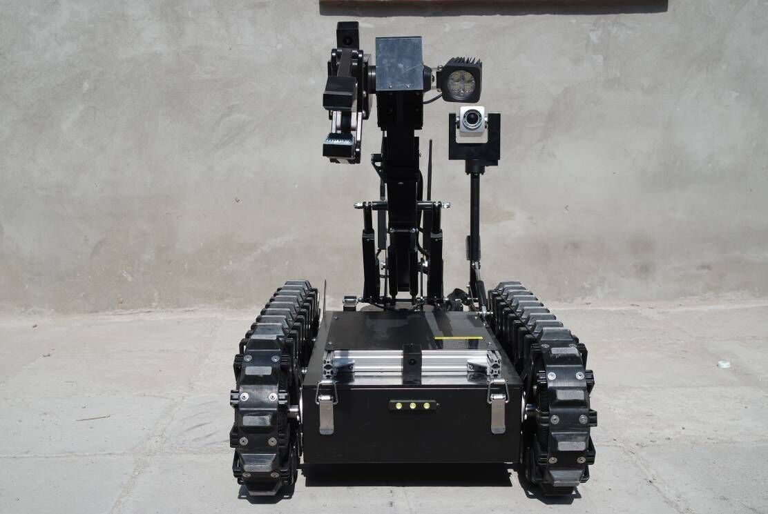Wireless Remote Control Eod Robot For EOD Solutions
